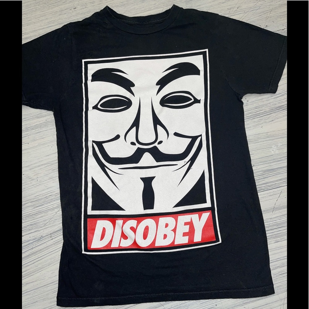 Disobey Big Face Anonymous Anon T-Shirt, sz S